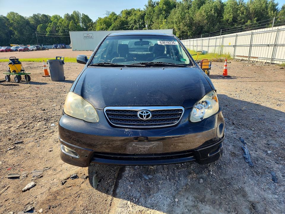 63018236 :رقم المزاد ، 1NXBR32E35Z439892 vin ، 2005 Toyota Corolla مزاد بيع