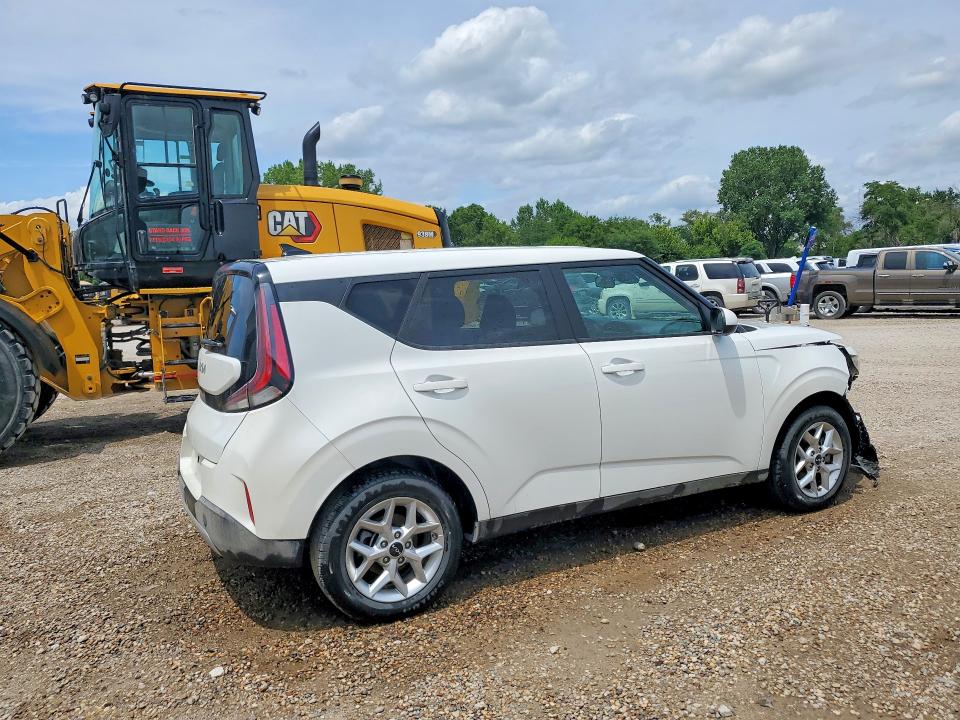 2025 Kia Soul მანქანა იყიდება აუქციონზე, vin: KNDJ23AU7S7262738, აუქციონის ნომერი: 60200136