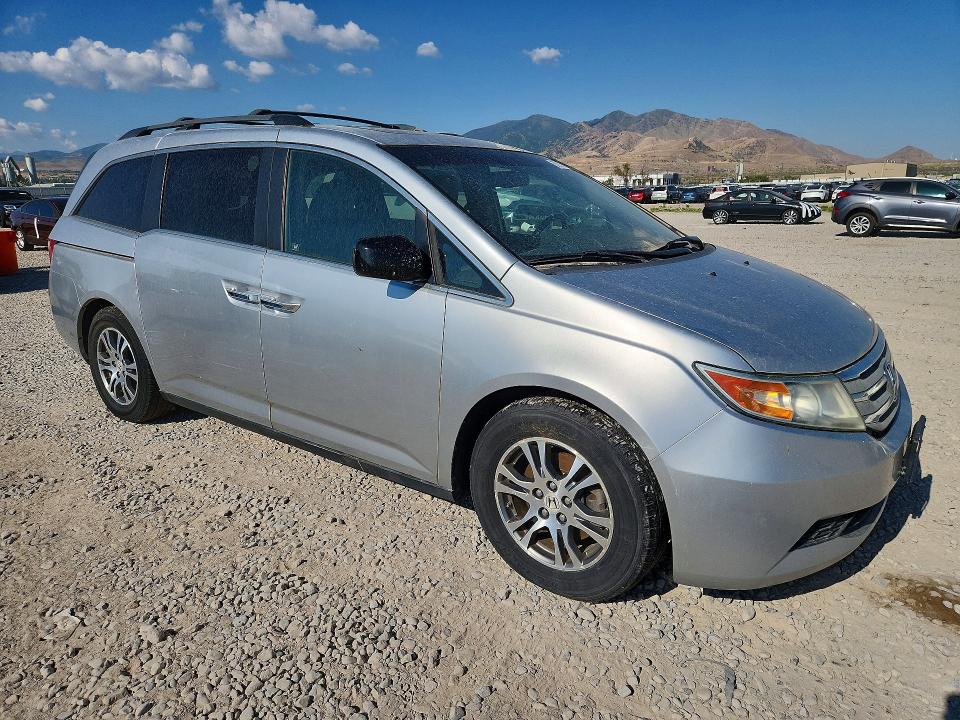 2011 Honda Odyssey მანქანა იყიდება აუქციონზე, vin: 5FNRL5H60BB085415, აუქციონის ნომერი: 62513116