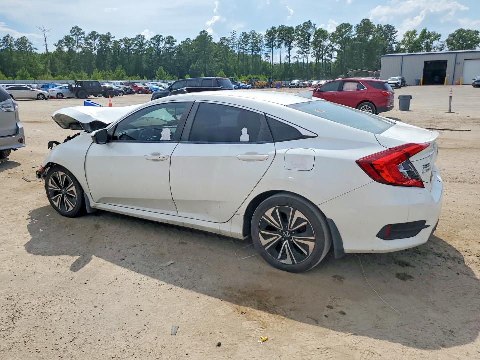60684476 :رقم المزاد ، JHMFC1F71JX003766 vin ، 2018 Honda Civic مزاد بيع