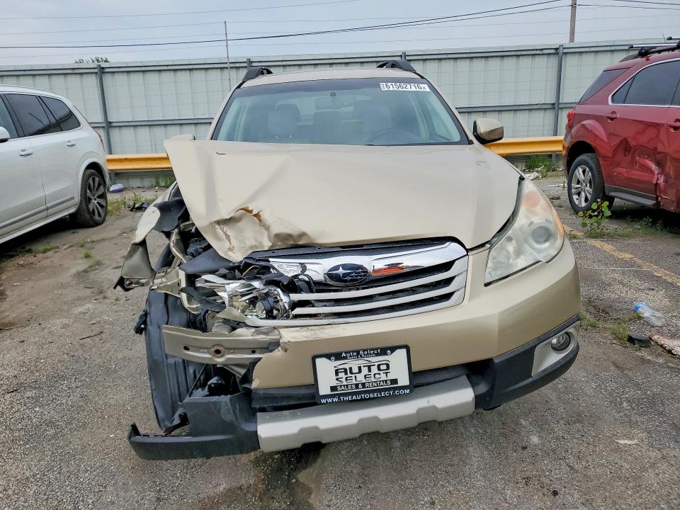 61562716 :رقم المزاد ، 4S4BRCLC9A3327241 vin ، 2010 Subaru Outback مزاد بيع