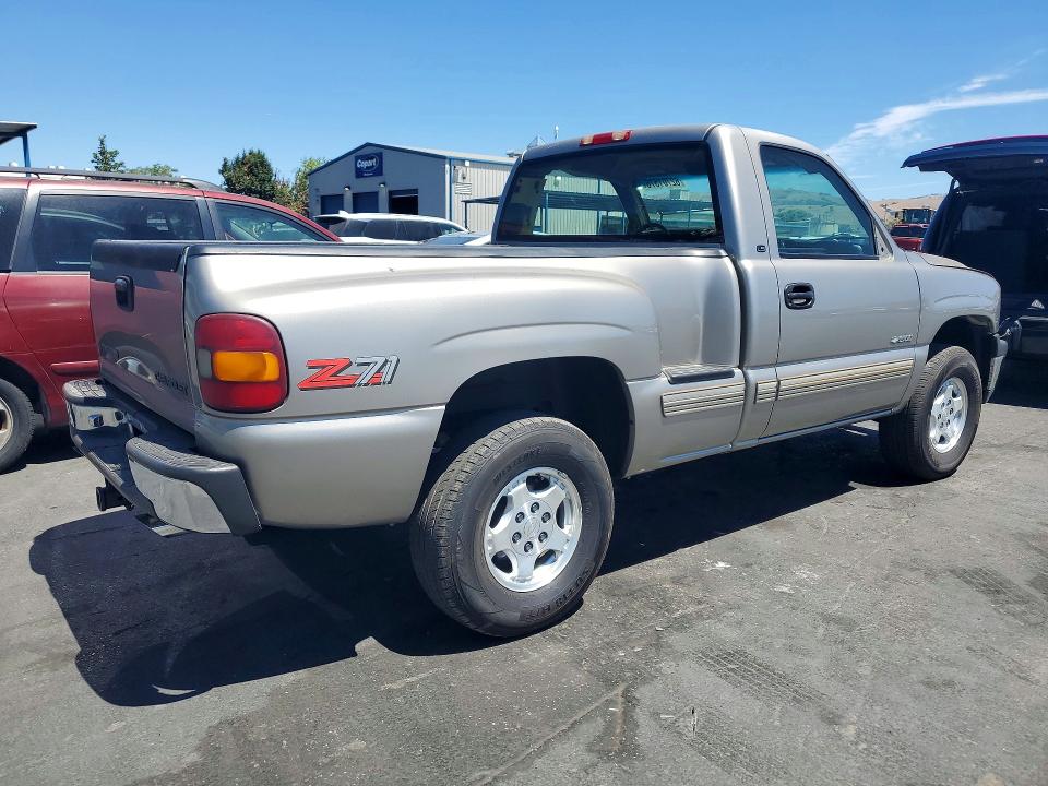 2000 Chevrolet Silverado მანქანა იყიდება აუქციონზე, vin: 1GCEK14T7YZ104650, აუქციონის ნომერი: 62701576