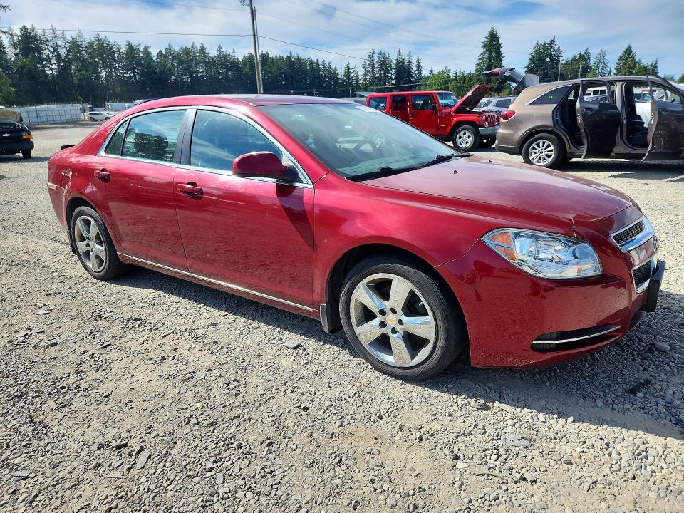 59125926 :رقم المزاد ، 1G1ZD5E18BF322694 vin ، 2011 Chevrolet Malibu مزاد بيع