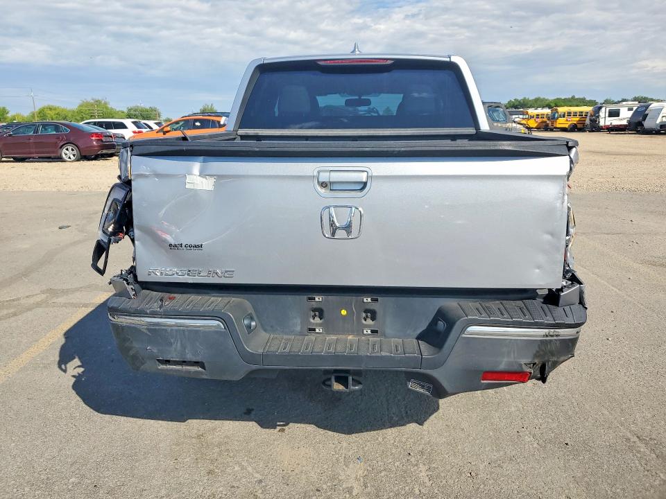 59372346 :رقم المزاد ، 5FPYK2F6XHB010530 vin ، 2017 Honda Ridgeline مزاد بيع