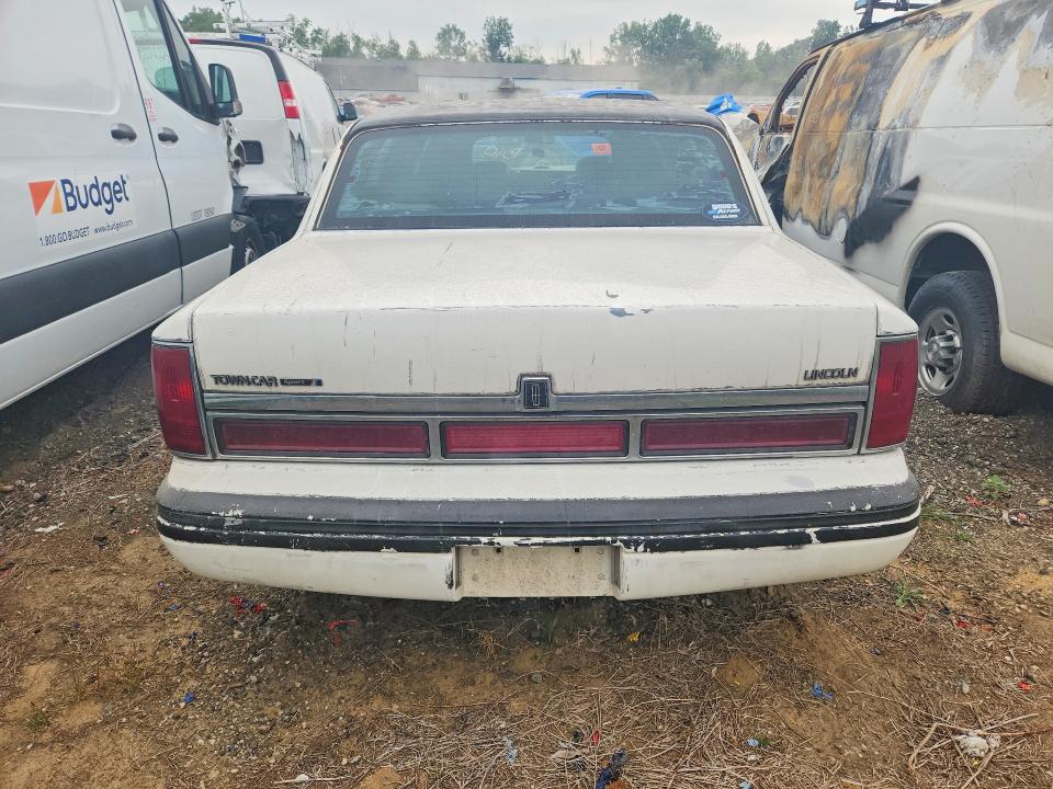 Aukcja sprzedaży 1995 Lincoln Town Car, vin: 1LNLM81W9SY624754, numer aukcji: 62235936
