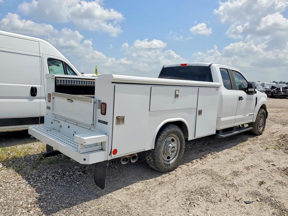 62119716 :رقم المزاد ، 1FD7X3ET6KEF93976 vin ، 2019 Ford F350 مزاد بيع