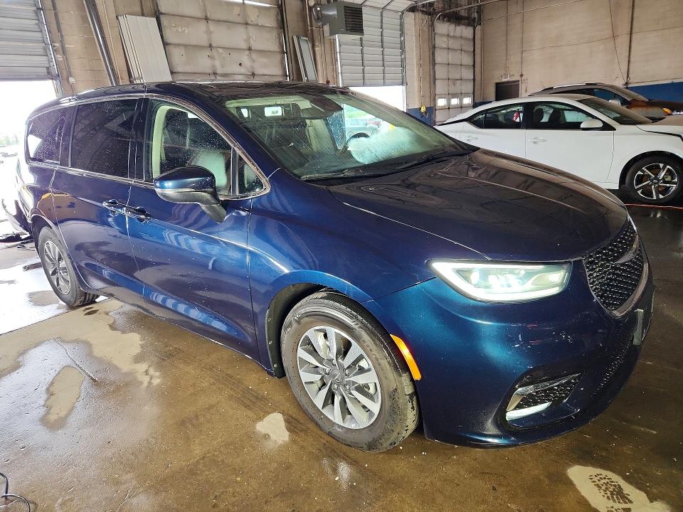 Продажа на аукционе авто 2023 Chrysler Pacifica, vin: 2C4RC1L75PR631453, номер лота: 59717376