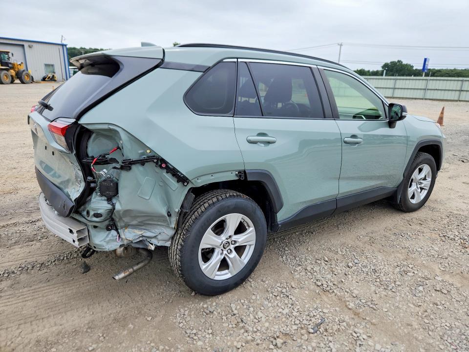 Продажа на аукционе авто 2019 Toyota Rav4, vin: JTMP1RFV0KD504420, номер лота: 61186936