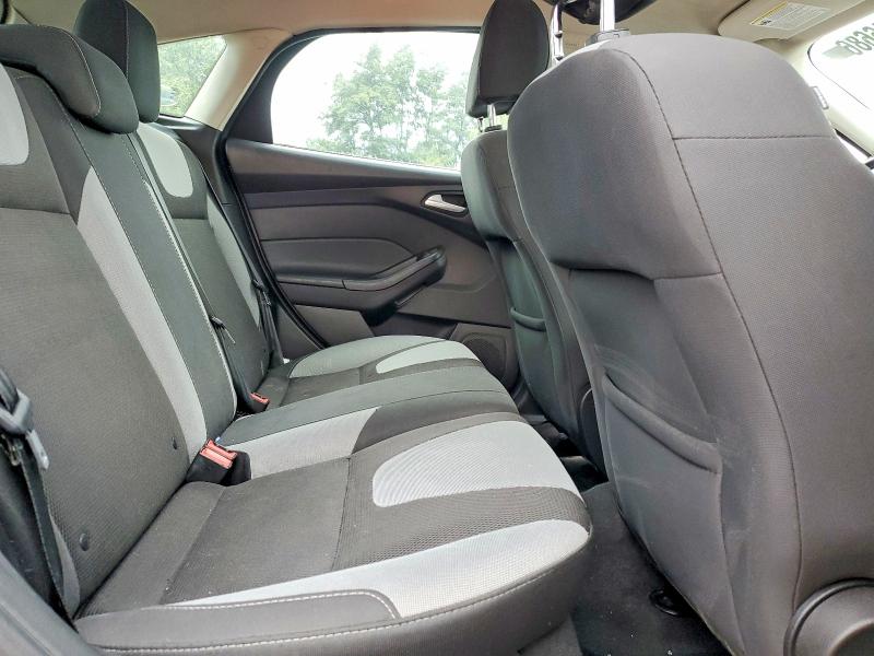 61446686 :رقم المزاد ، 1FADP3K20EL290409 vin ، 2014 Ford Focus مزاد بيع