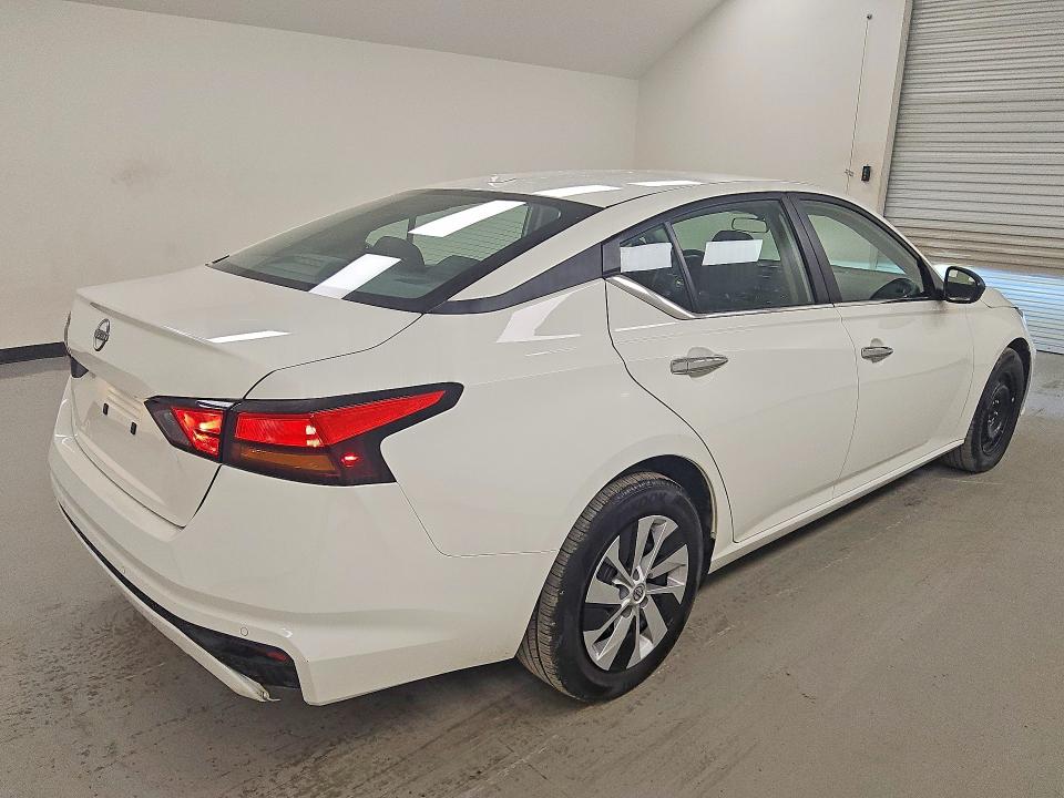 Продажа на аукционе авто 2025 Nissan Altima, vin: 1N4BL4BVXSN327159, номер лота: 61612986