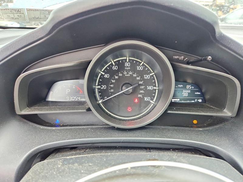 61750186 :رقم المزاد ، 3MZBN1V32JM193587 vin ، 2018 Mazda 3 مزاد بيع