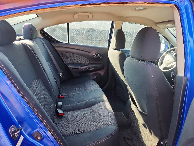 2015 Nissan Versa მანქანა იყიდება აუქციონზე, vin: 3N1CN7AP7FL893253, აუქციონის ნომერი: 59108406