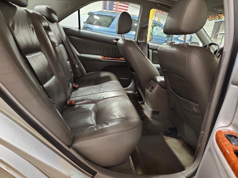 2004 Toyota Camry მანქანა იყიდება აუქციონზე, vin: 4T1BF30K74U580254, აუქციონის ნომერი: 62050216