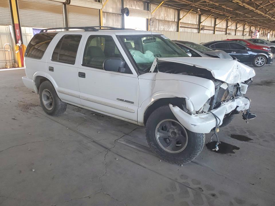 62402036 :رقم المزاد ، 1GNCS13X24K155933 vin ، 2004 Chevrolet Blazer مزاد بيع
