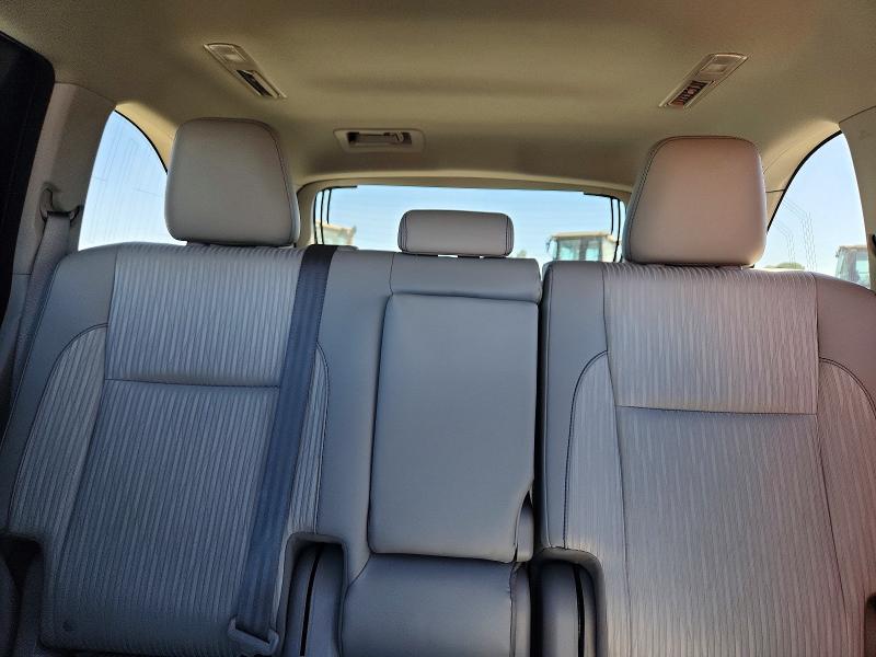 61033986 :رقم المزاد ، 5TDZKRFH1GS171236 vin ، 2016 Toyota Highlander مزاد بيع