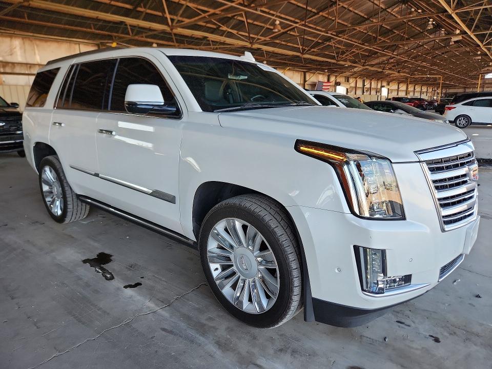 Продажа на аукционе авто 2018 Cadillac Escalade, vin: 1GYS4DKJ8JR256369, номер лота: 63230496