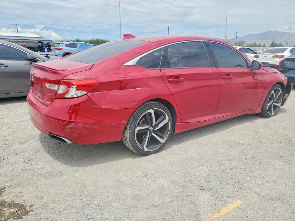 60871786 :رقم المزاد ، 1HGCV1F38JA160646 vin ، 2018 Honda Accord مزاد بيع