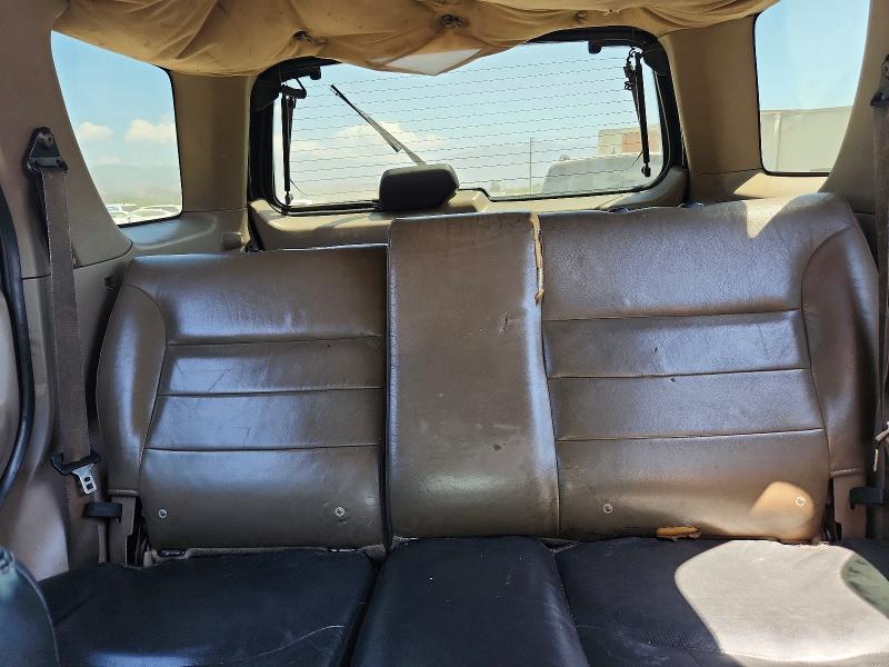 60639826 :رقم المزاد ، 1FMCU04181KB93231 vin ، 2001 Ford Escape مزاد بيع