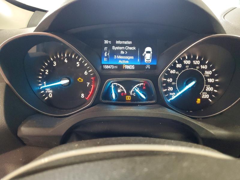 60787936 :رقم المزاد ، 1FMCU9GD6HUA84940 vin ، 2017 Ford Escape مزاد بيع