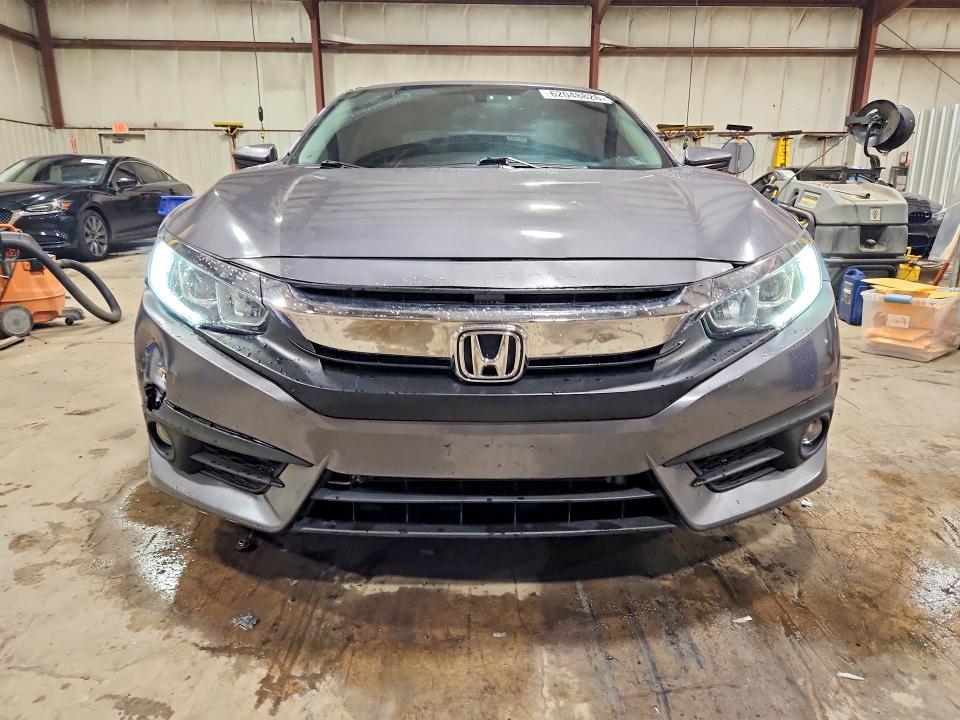 62048826 :رقم المزاد ، 19XFC2F53GE069248 vin ، 2016 Honda Civic مزاد بيع