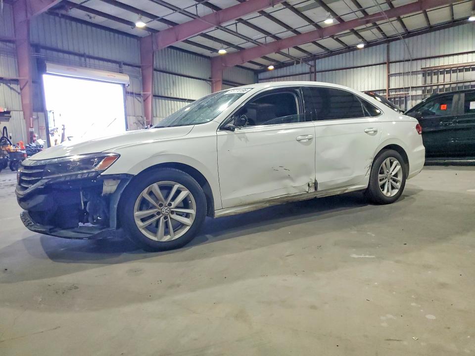 2020 Volkswagen Passat მანქანა იყიდება აუქციონზე, vin: 1VWSA7A39LC016785, აუქციონის ნომერი: 61774196