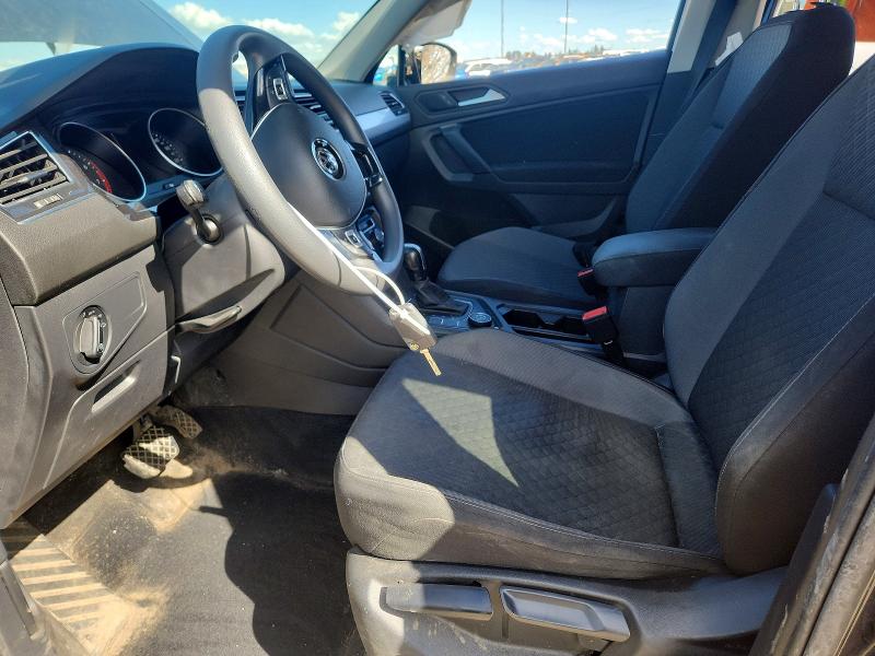 60125686 :رقم المزاد ، 3VV0B7AX2KM009203 vin ، 2019 Volkswagen Tiguan مزاد بيع