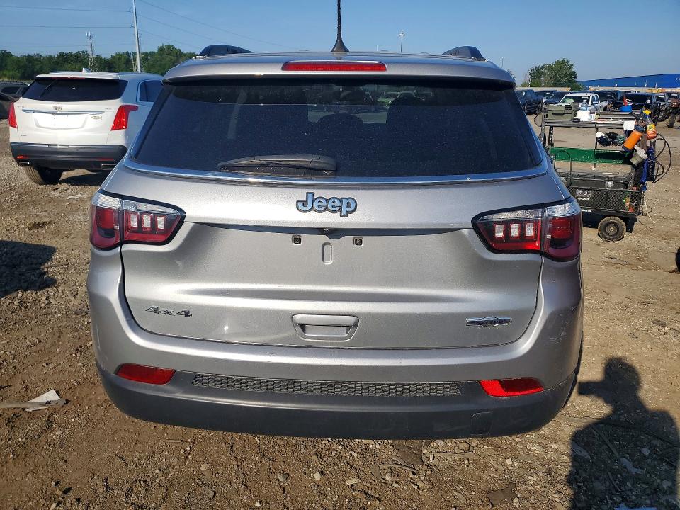 2020 Jeep Compass მანქანა იყიდება აუქციონზე, vin: 3C4NJDBB8LT117289, აუქციონის ნომერი: 60850736