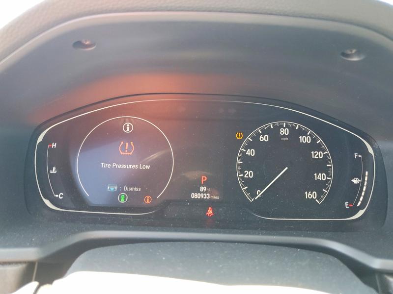 61836156 :رقم المزاد ، 1HGCV1F52JA111721 vin ، 2018 Honda Accord مزاد بيع