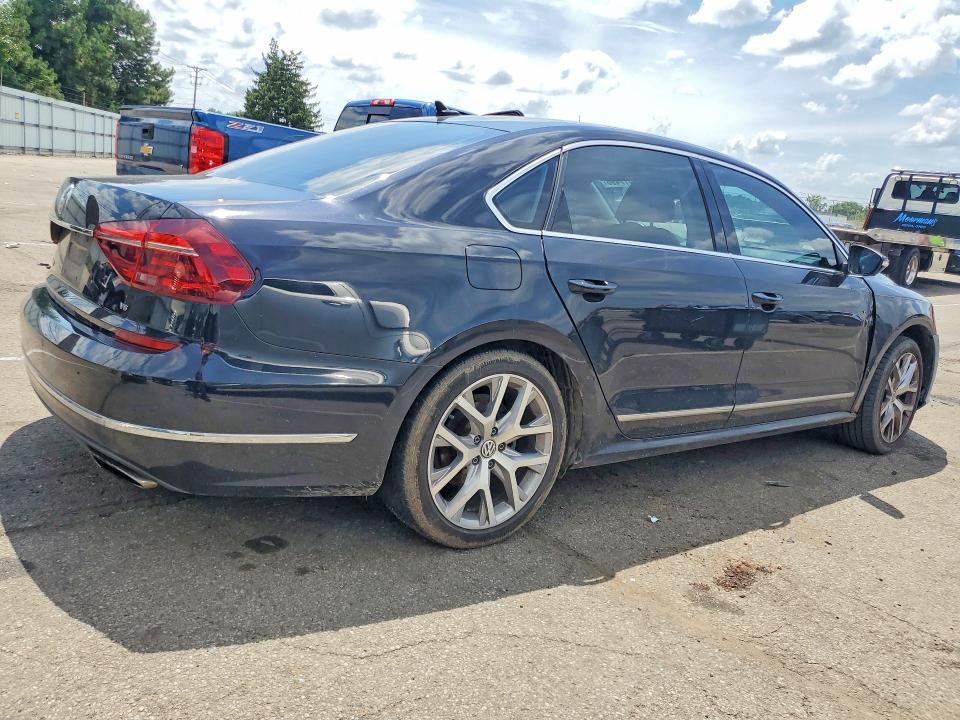 Aukcja sprzedaży 2017 Volkswagen Passat, vin: 1VWHM7A38HC061774, numer aukcji: 60017496