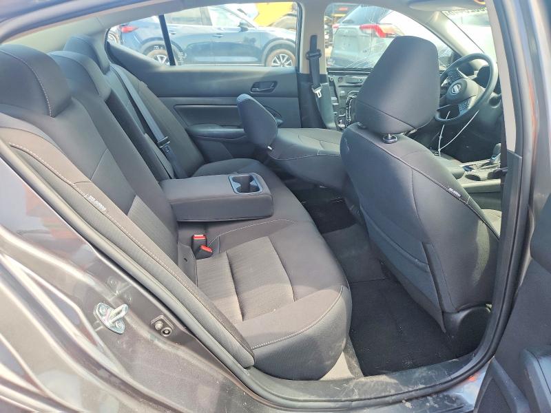60625446 :رقم المزاد ، 1N4BL4BW2RN380439 vin ، 2024 Nissan Altima مزاد بيع