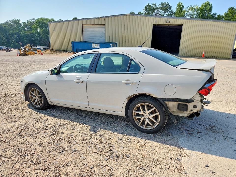 60201706 :رقم المزاد ، 3FAHP0JAXCR206443 vin ، 2012 Ford Fusion مزاد بيع