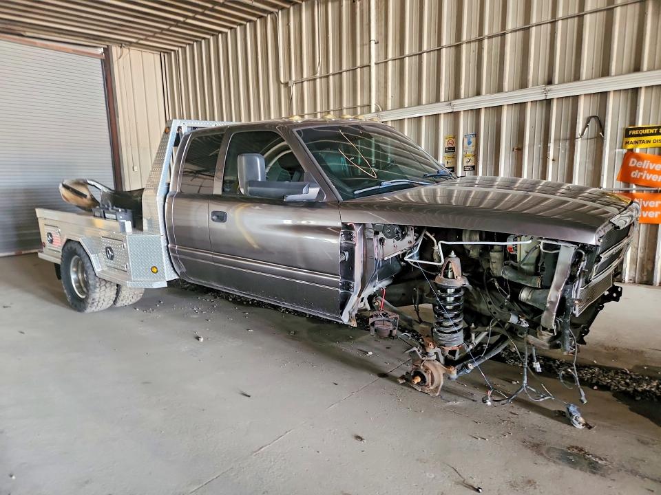1999 Dodge Ram 3500 მანქანა იყიდება აუქციონზე, vin: 1B7MF3364XJ528548, აუქციონის ნომერი: 59023956