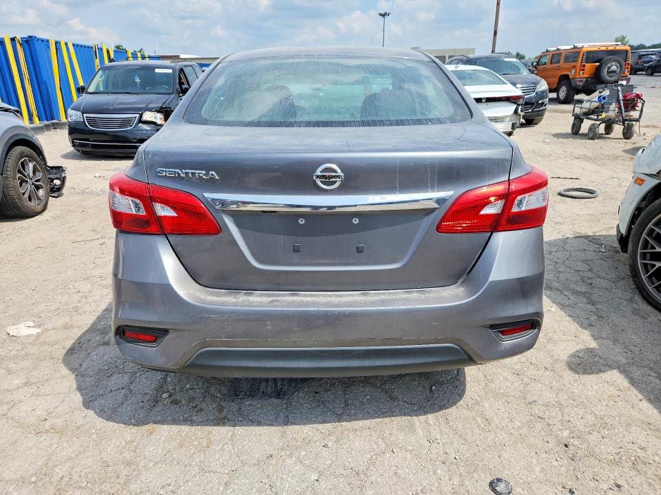 Продажа на аукционе авто 2018 Nissan Sentra, vin: 3N1AB7AP1JY261134, номер лота: 63472666