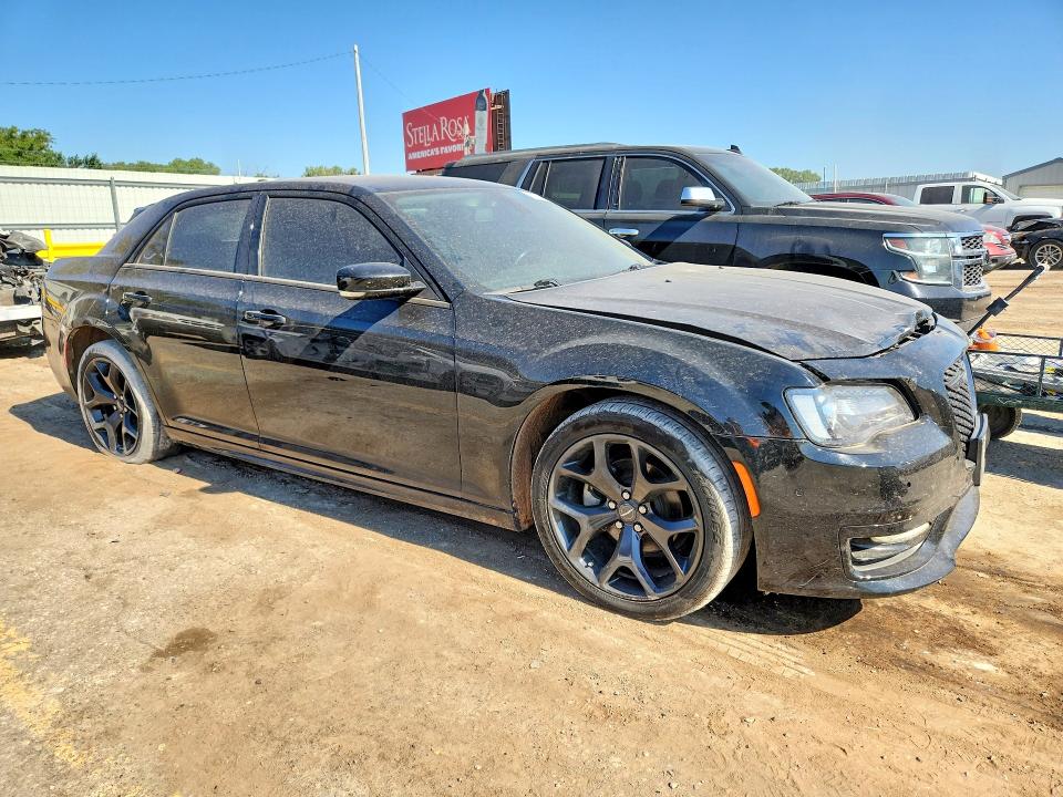 Продажа на аукционе авто 2022 Chrysler 300, vin: 2C3CCADG0NH158895, номер лота: 60235316