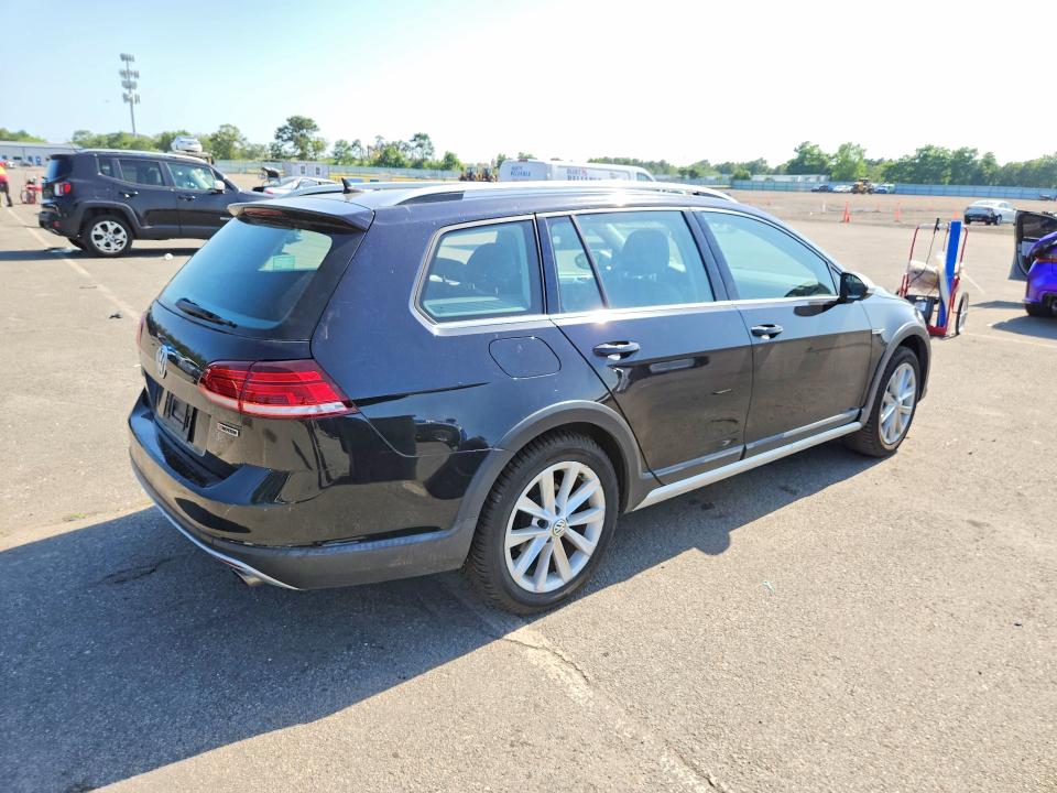 Продаж на аукціоні авто 2019 Volkswagen Golf Alltrack, vin: 3VWH17AU3KM506137, номер лоту: 59667786