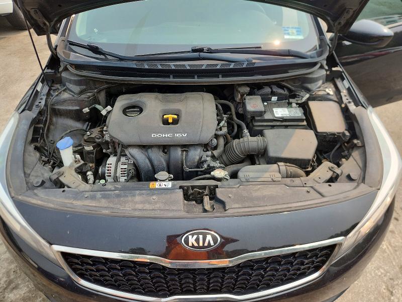 2018 Kia Forte მანქანა იყიდება აუქციონზე, vin: 3KPFL4A70JE248794, აუქციონის ნომერი: 60945326