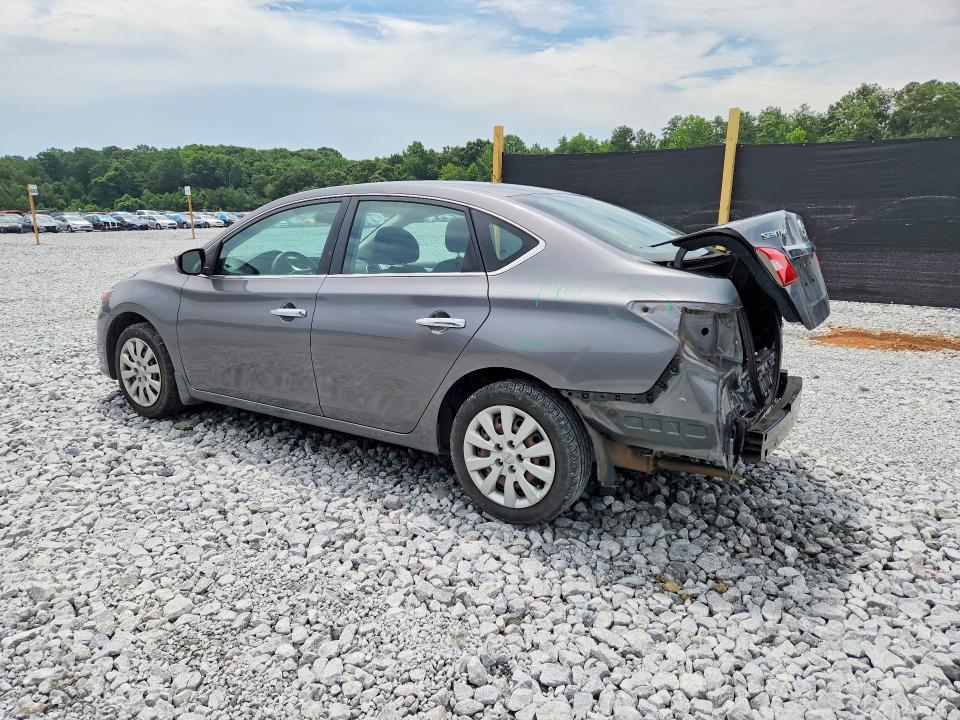 62527536 :رقم المزاد ، 3N1AB7AP9JY315652 vin ، 2018 Nissan Sentra مزاد بيع