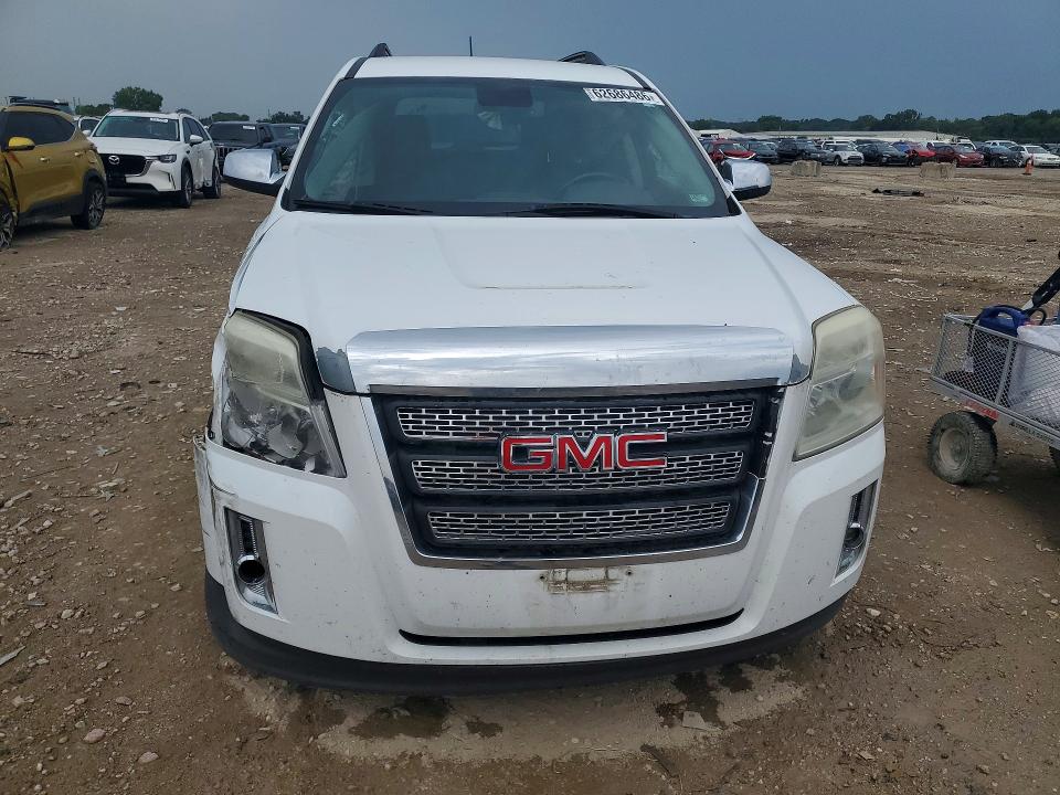62686486 :رقم المزاد ، 2GKFLXEKXF6150500 vin ، 2015 Gmc Terrain مزاد بيع
