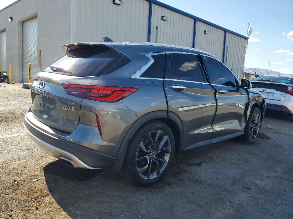 62694656 :رقم المزاد ، 3PCAJ5M31KF133051 vin ، 2019 Infiniti Qx50 مزاد بيع
