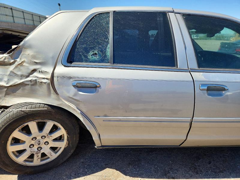 2007 Ford Crown Victoria მანქანა იყიდება აუქციონზე, vin: 2FAFP74V17X145828, აუქციონის ნომერი: 60793936