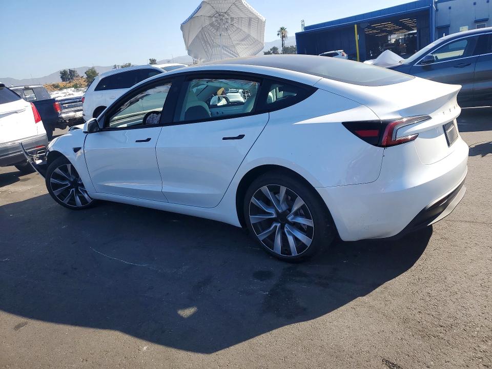 Продажа на аукционе авто 2024 Tesla Model 3, vin: 5YJ3E1EA2RF869655, номер лота: 60890886