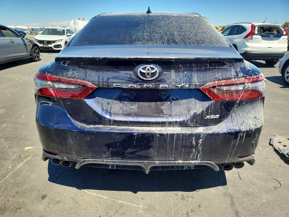 Продаж на аукціоні авто 2021 Toyota Camry, vin: 4T1K61AKXMU426477, номер лоту: 61199686