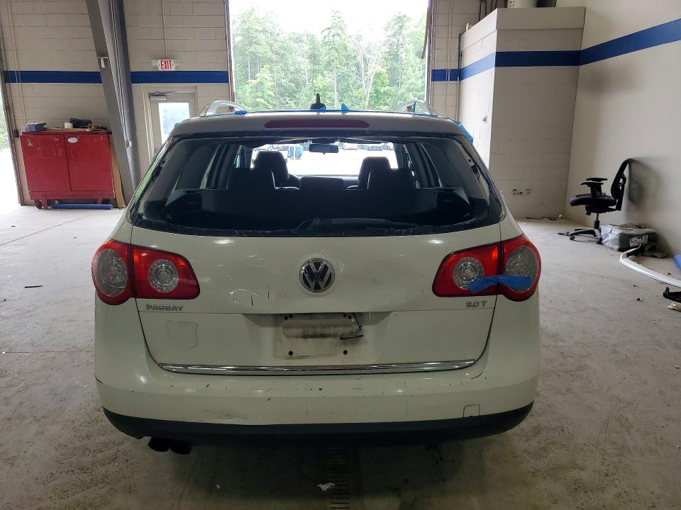 58786296 :رقم المزاد ، WVWXM7AN8AE165014 vin ، 2010 Volkswagen Passat مزاد بيع