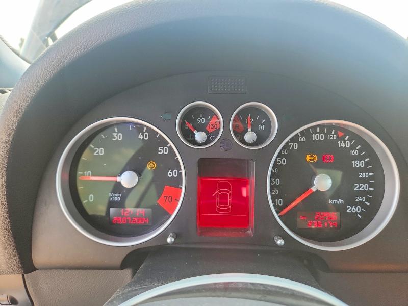 Auction sale of the 2003 Audi Tt, vin: TRUWT28NX31003831, lot number: 62232136
