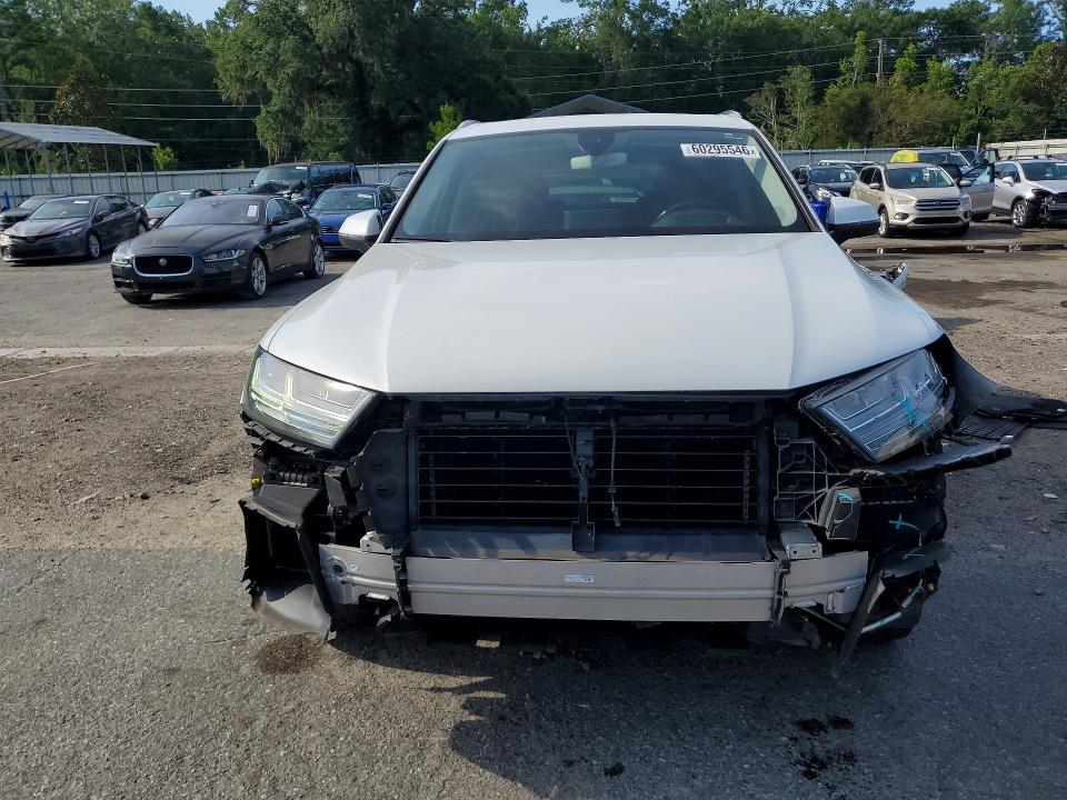 60295546 :رقم المزاد ، WA1VAAF78HD000176 vin ، 2017 Audi Q7 مزاد بيع