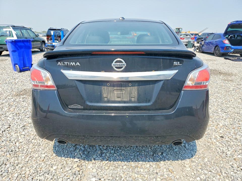 2015 Nissan Altima მანქანა იყიდება აუქციონზე, vin: 1N4AL3AP0FN889067, აუქციონის ნომერი: 58894386