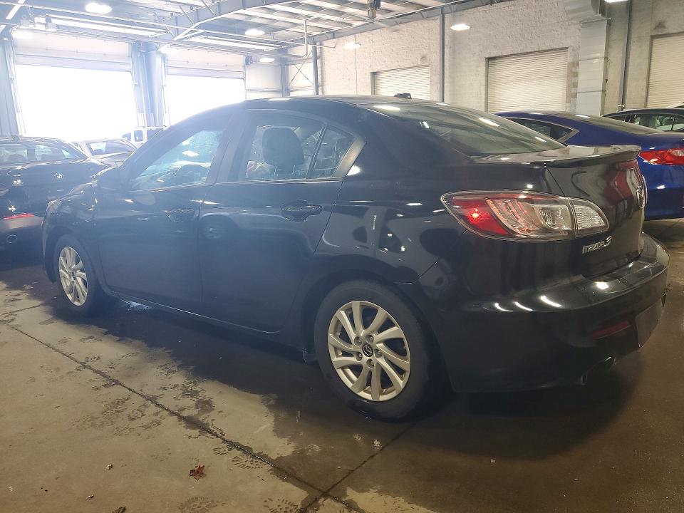 60392216 :رقم المزاد ، JM1BL1W74D1780062 vin ، 2013 Mazda 3 مزاد بيع