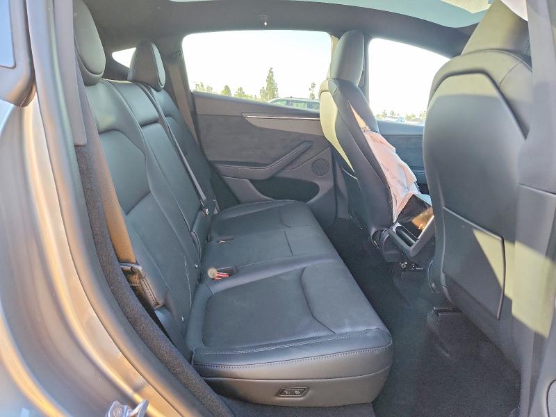 Продаж на аукціоні авто 2026 Tesla Model Y, vin: 7SAYGDED1TF638431, номер лоту: 60310106