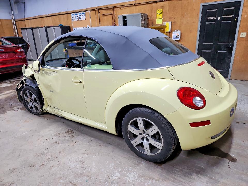 2006 Volkswagen New Beetle მანქანა იყიდება აუქციონზე, vin: 3VWRF31Y96M315426, აუქციონის ნომერი: 62610946