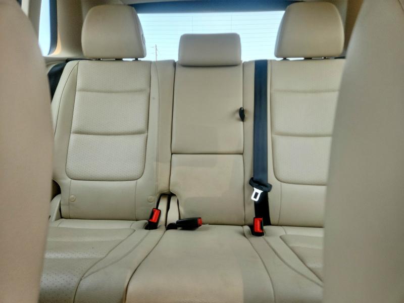 61223856 :رقم المزاد ، WVGBV7AXXGW593335 vin ، 2016 Volkswagen Tiguan مزاد بيع